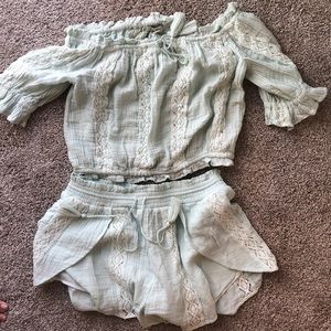Two piece set